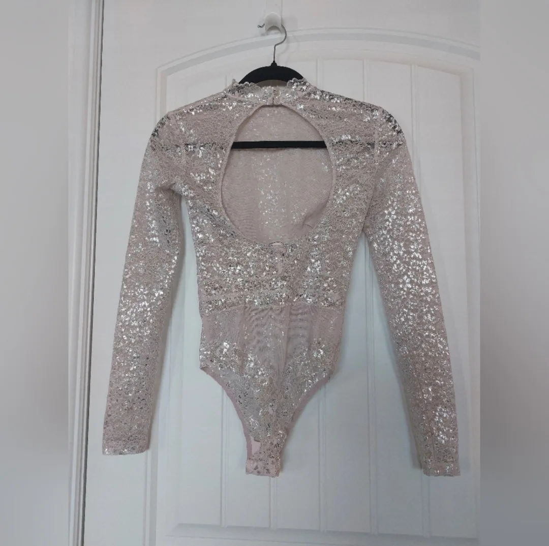 Victoria's secret bodysuit size XS image indicator(2)