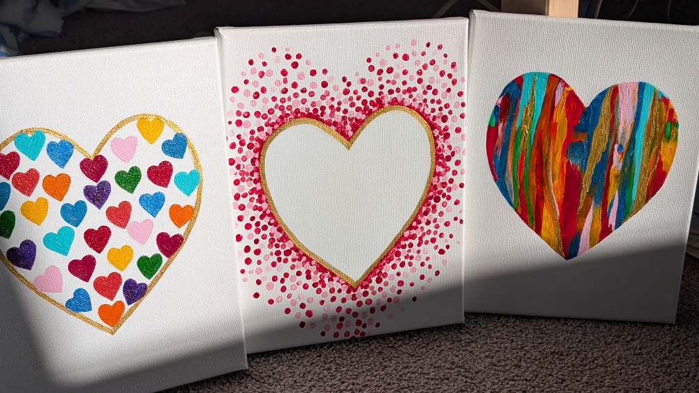 Set of three heart canvas paintings for gifting on Valentine' - photo 2