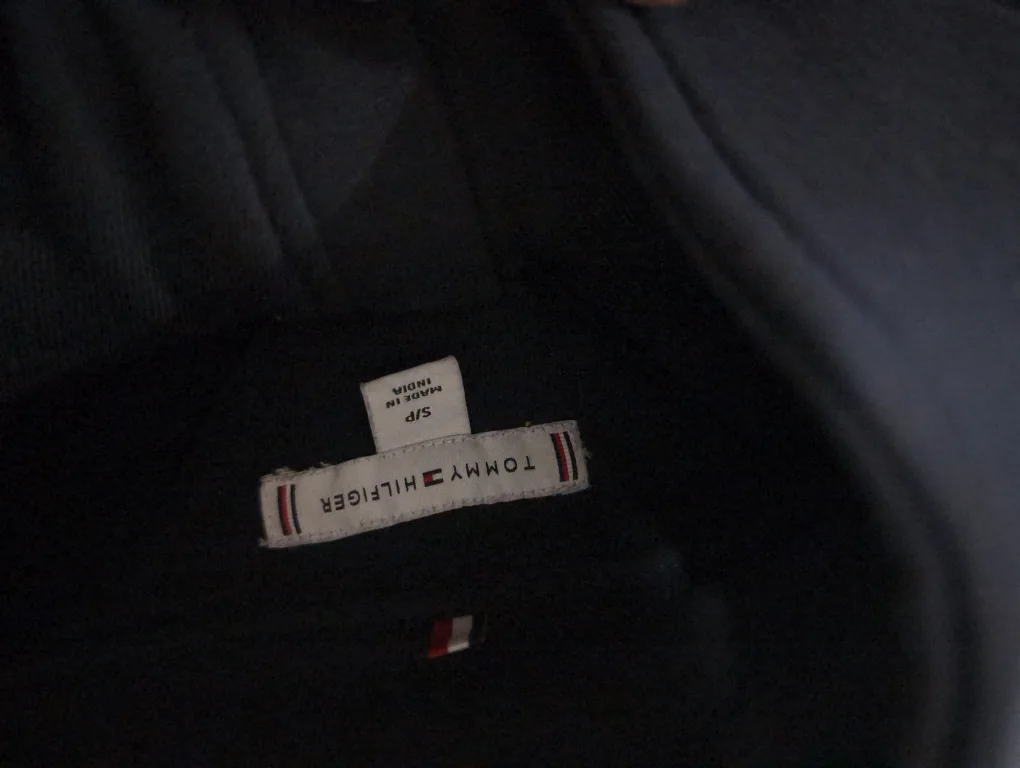 Tommy Hilfiger quarter zip image indicator(3)