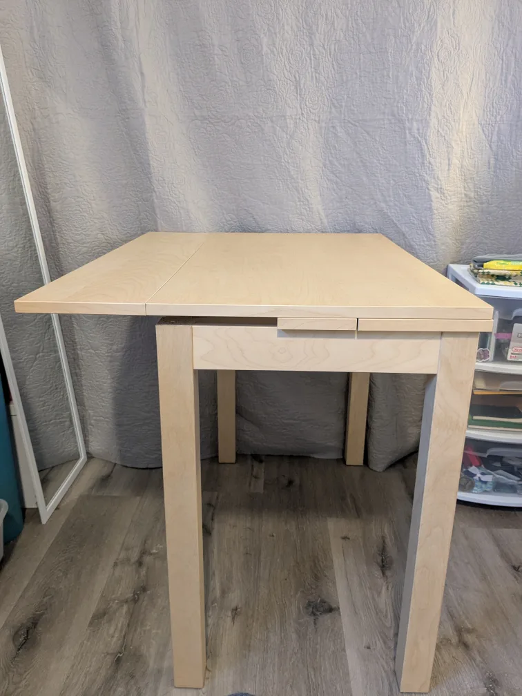 IKEA Extendable Table - Light Wood image indicator(2)