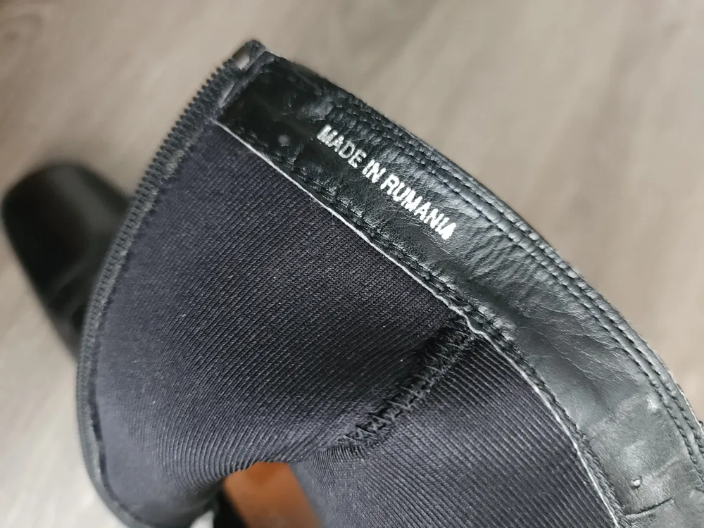 Aldo size38 Genuine Leather Boots+ Ankle Boots 37 and  Pump 38 image indicator(8)