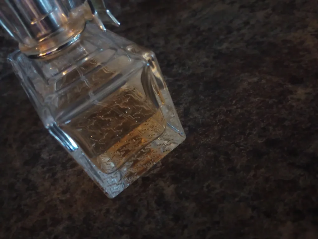 Miss Dior Eau De Parfum image indicator(2)