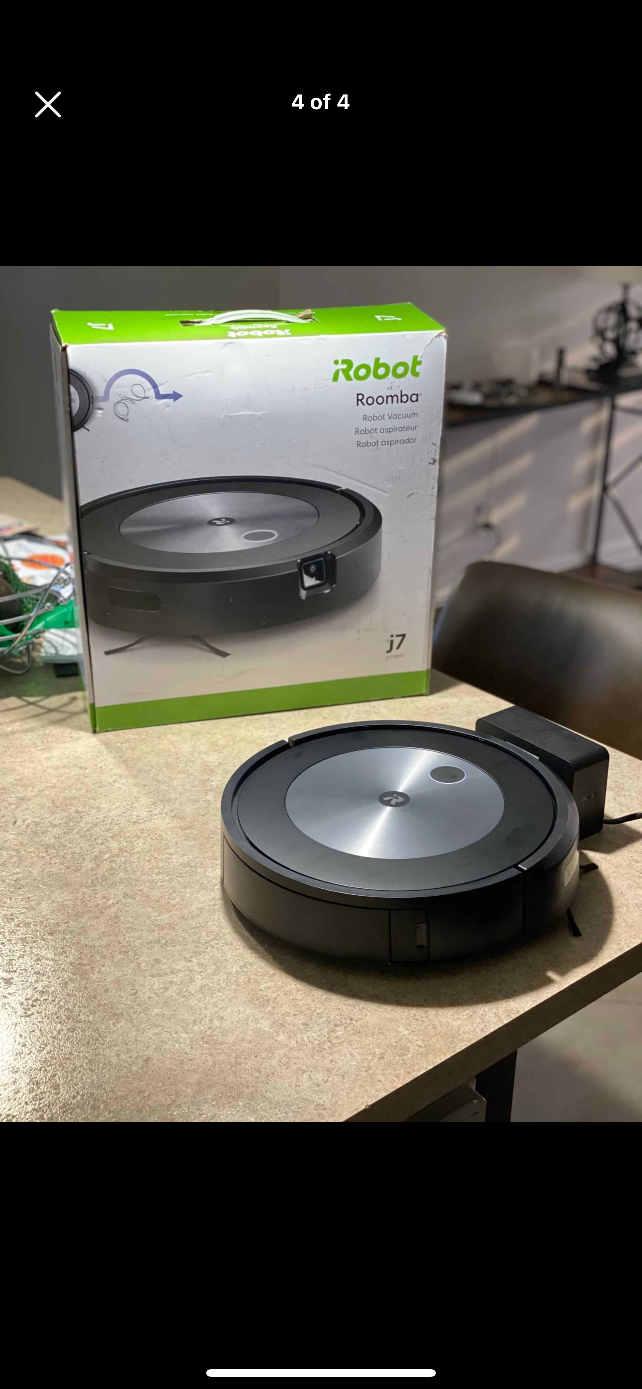 iRobot Roomba i7 Robot Vacuum