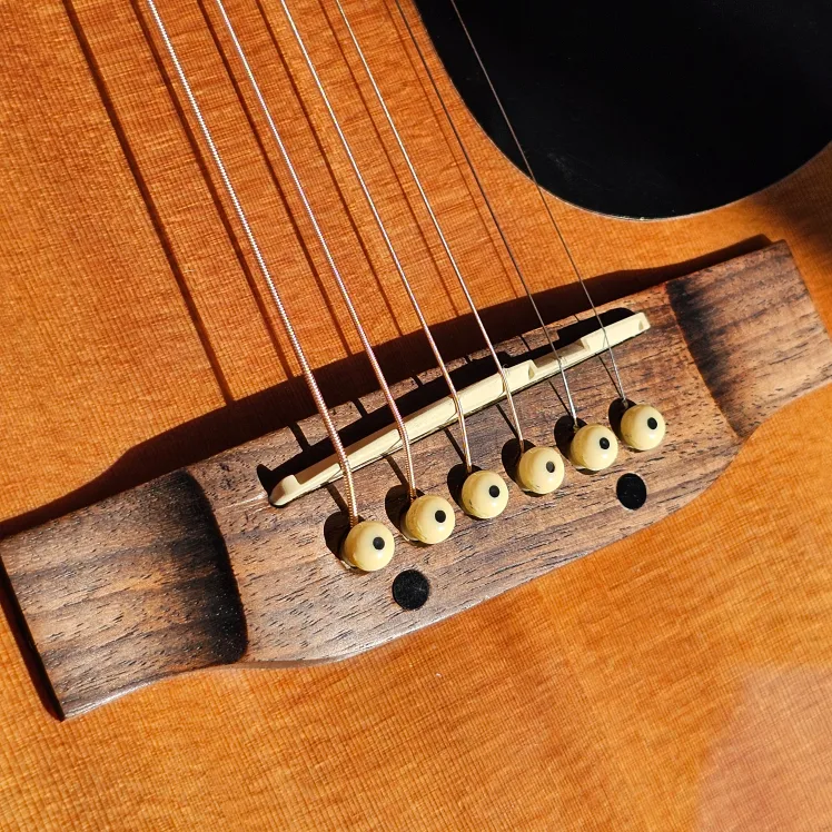 Takamine EG330SC Acoustic-Electric Guitar image indicator(5)