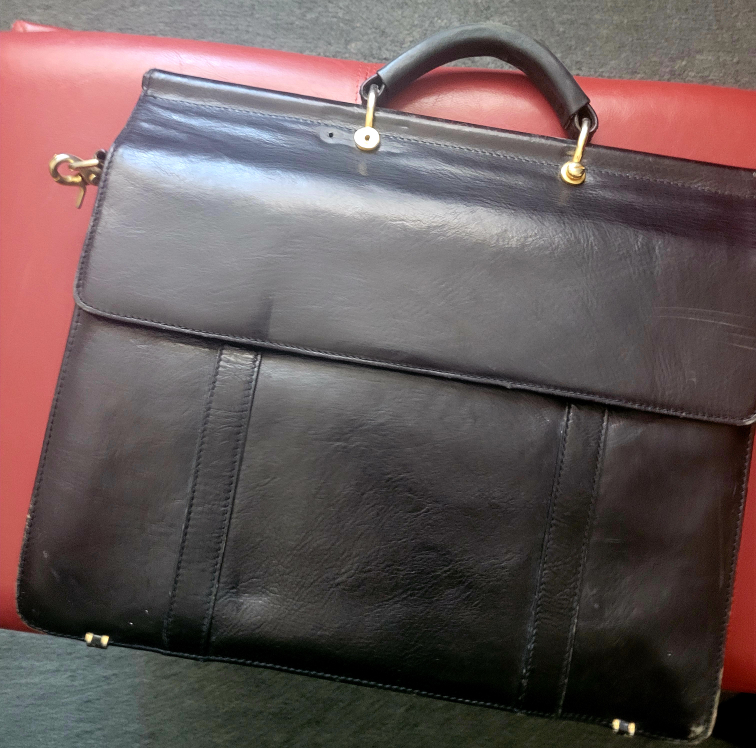 Vintage Leather Portfolio Briefcase - photo 3