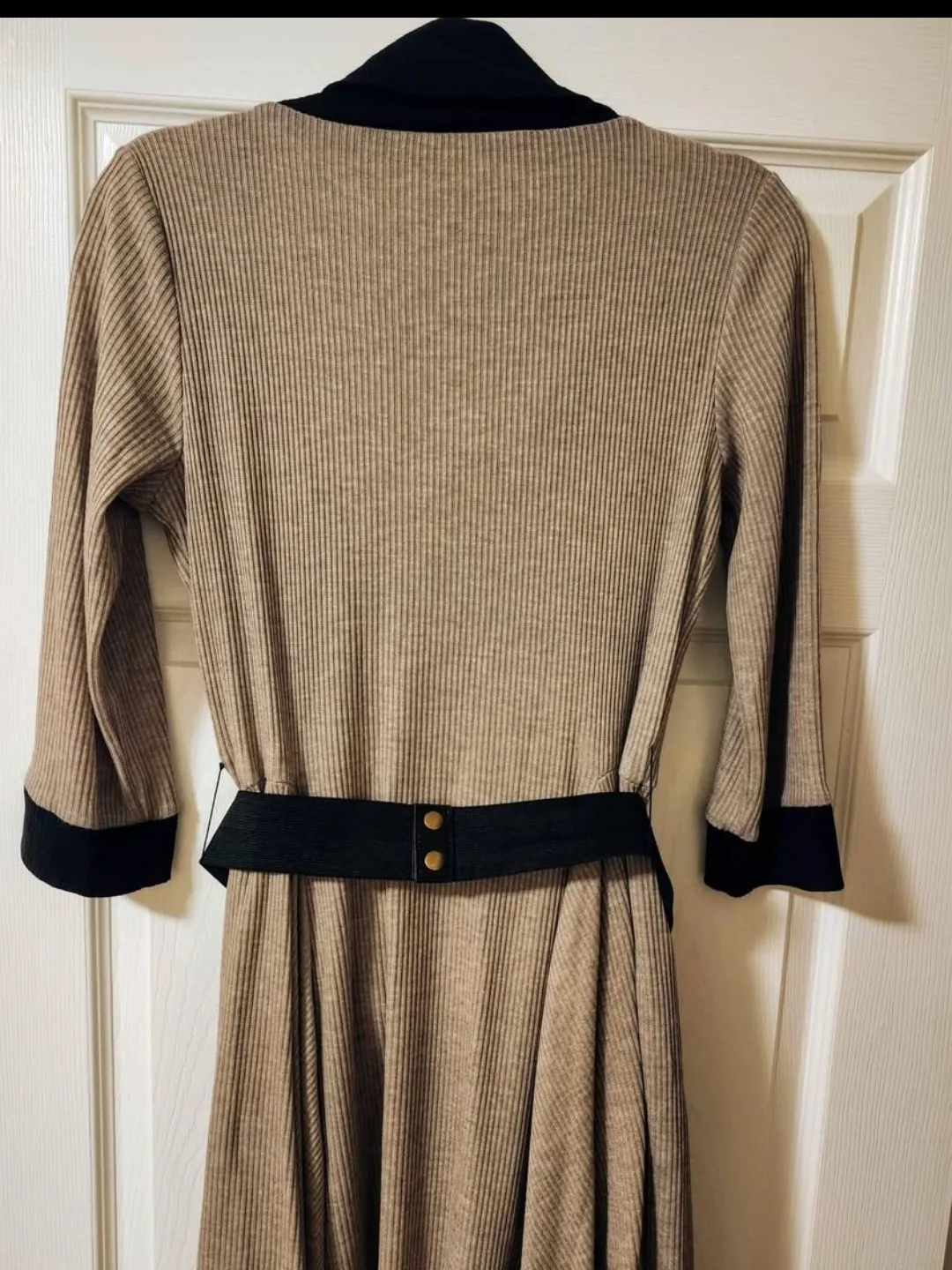Signature by Rebecca Bonbon Knit Dress with Belt image indicator(7)