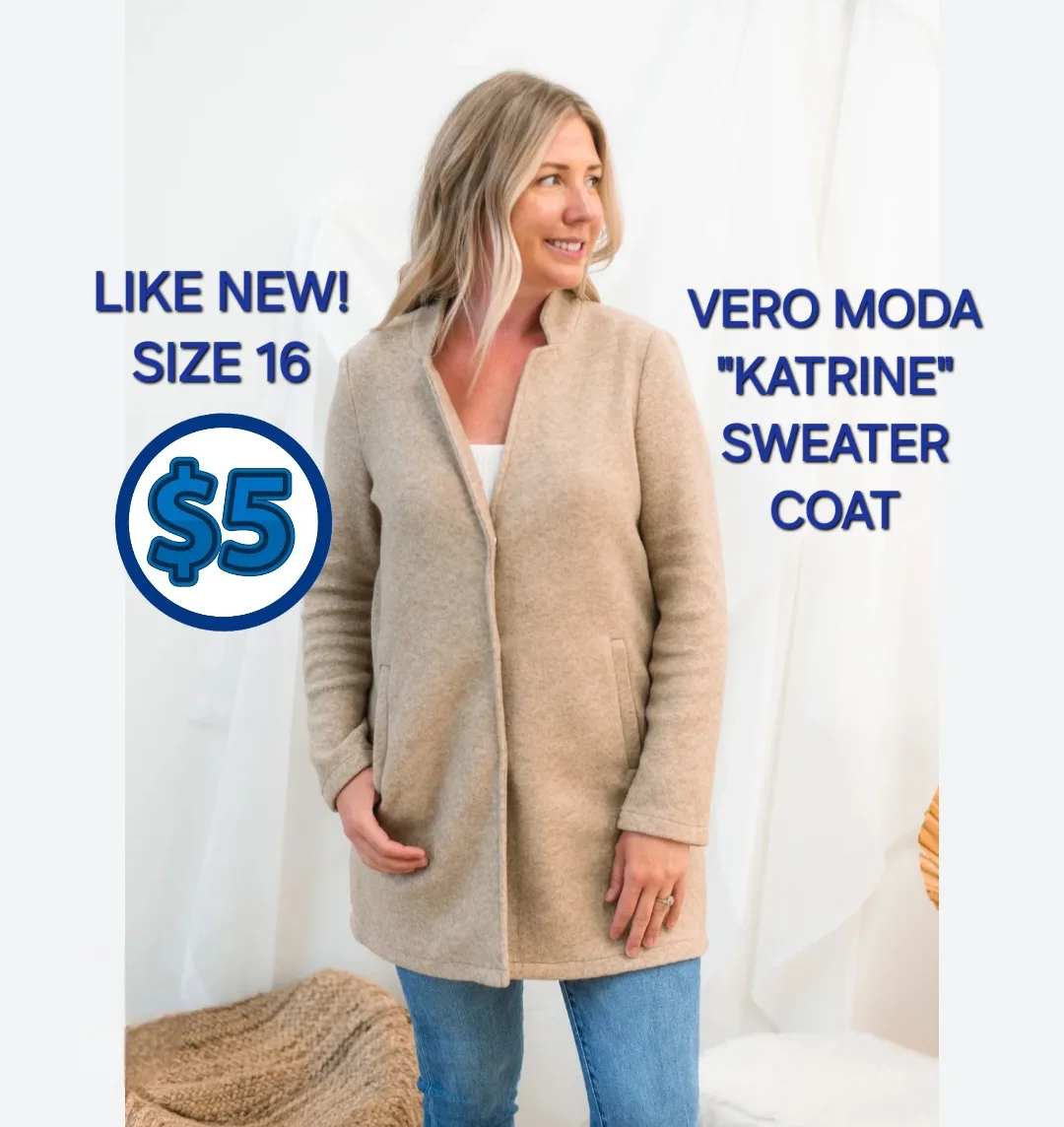 LIKE NEW! Warm Sweater Coat thumbnail