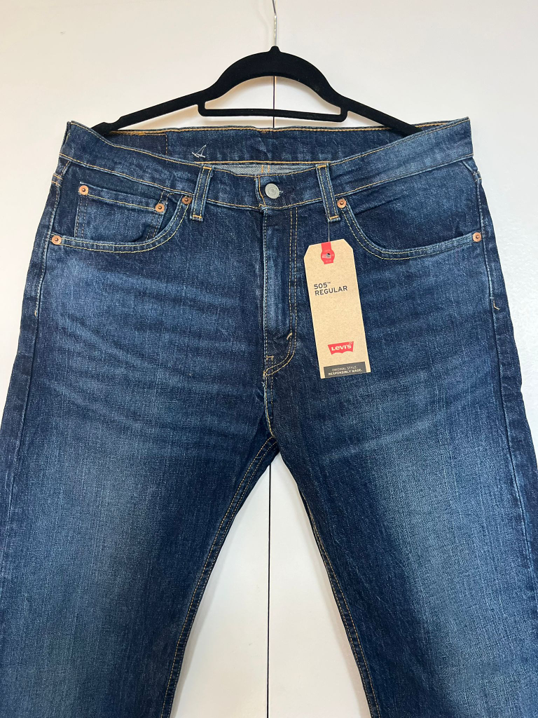 Levi's 505® Regular Fit Jean's 32x34 - photo 3
