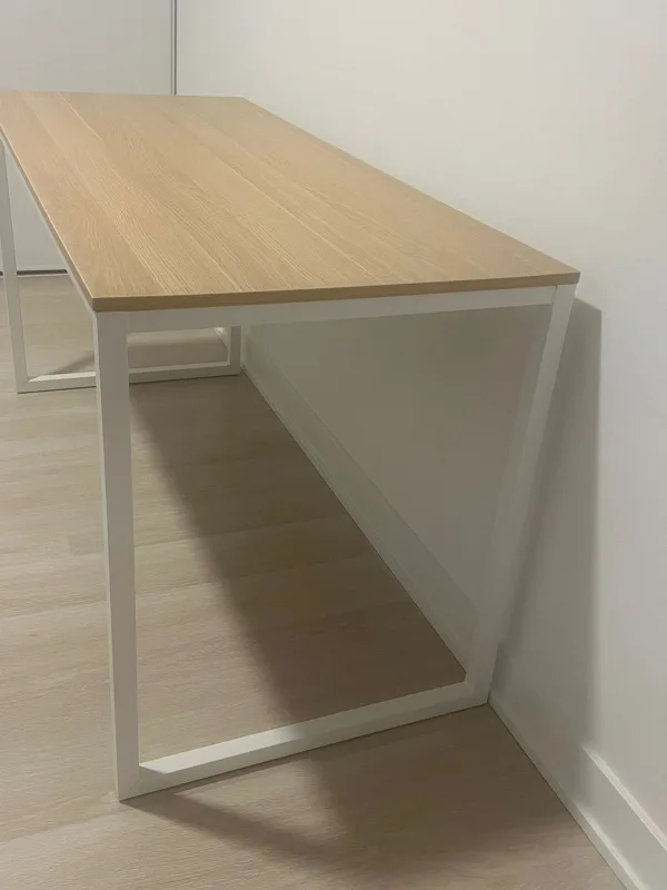 Modern dinning table brand new $90 image indicator(5)