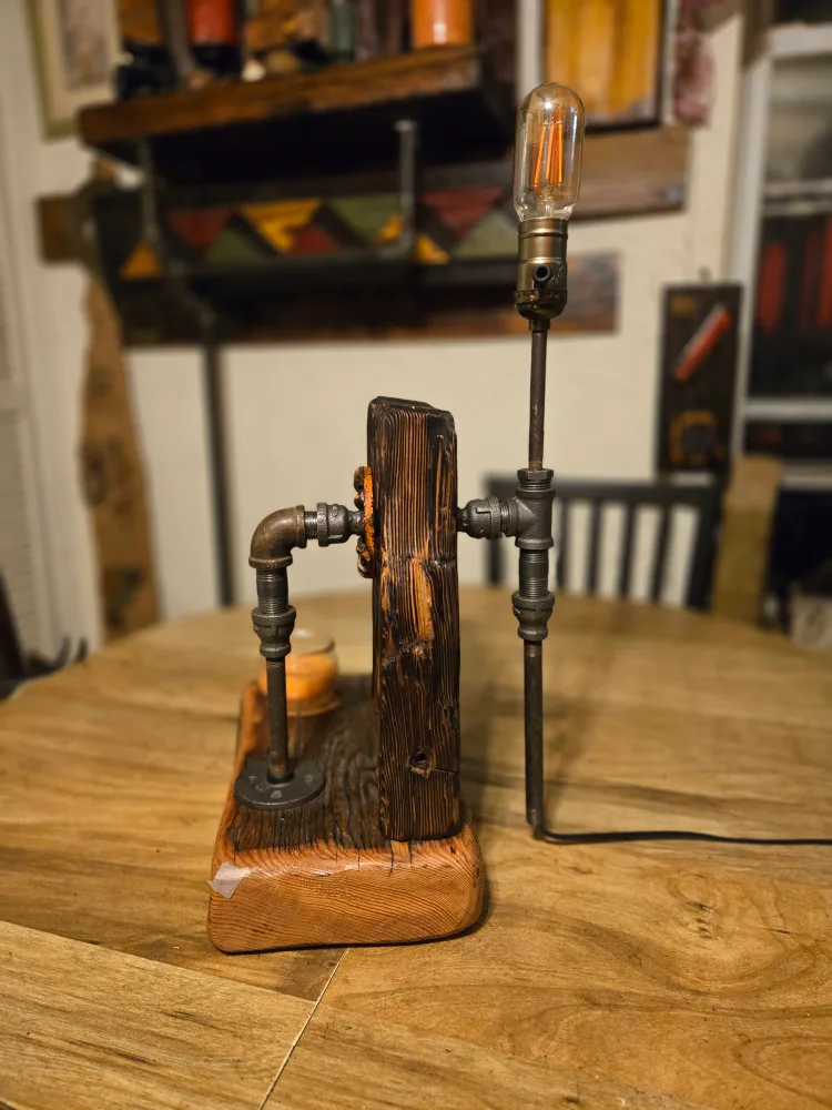 Rustic Reclaimed Wood and Pipe Desk Lamp image indicator(7)