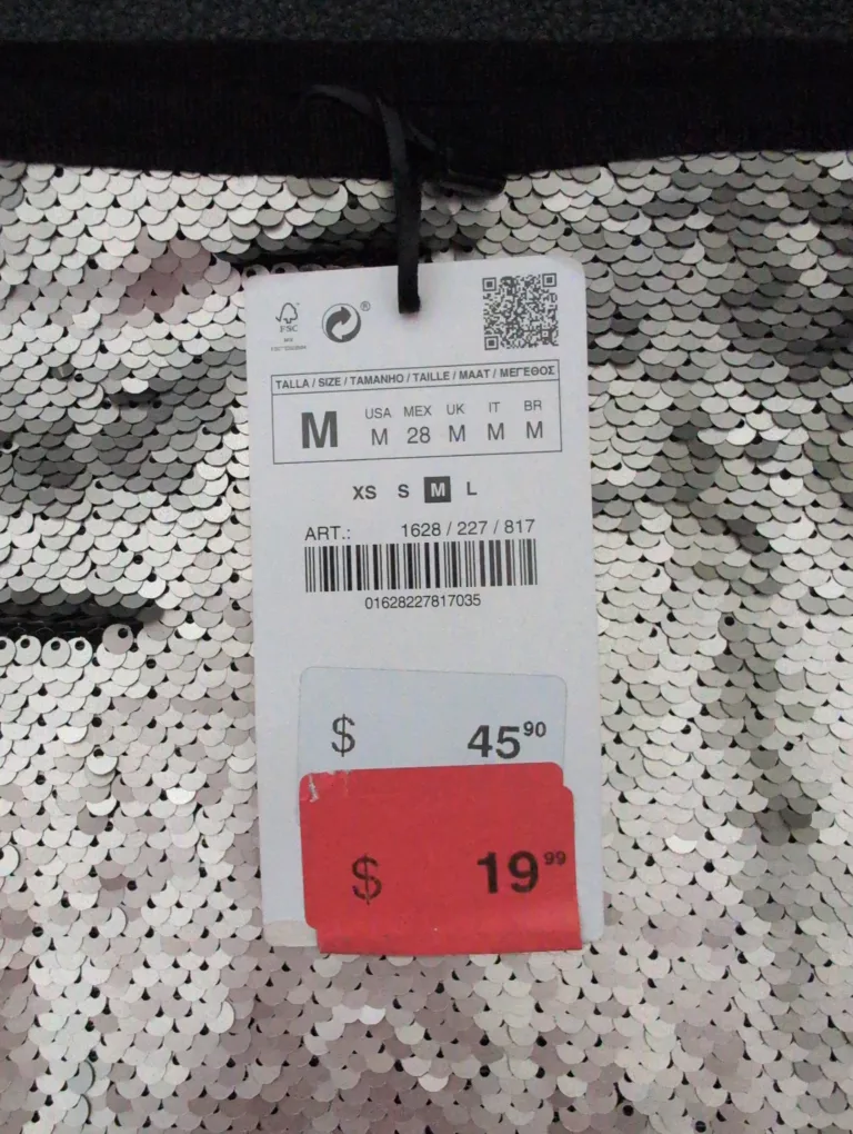 Zara Basic Silver Sequin Mini Skirt - Size M image indicator(4)