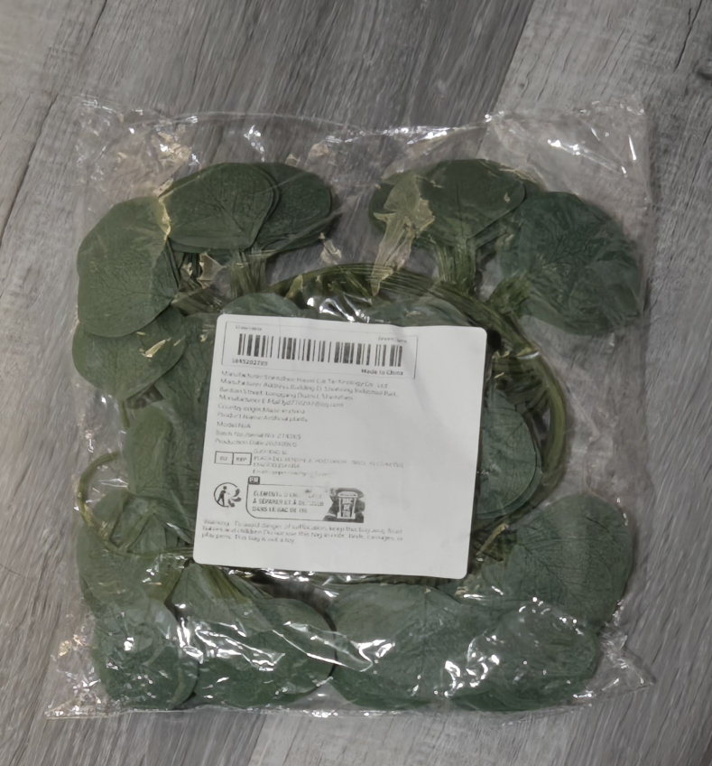 Fake String-up Leaves