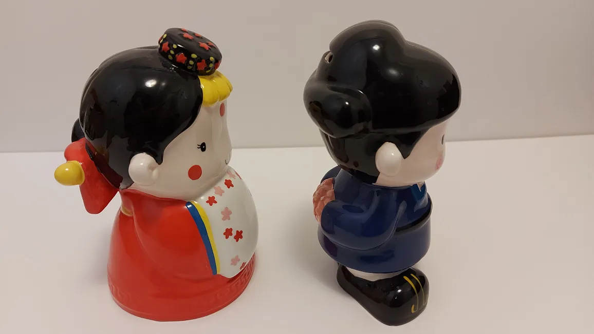 Charming Korean Couple Frottis Ceramic Coin Banks image indicator(5)