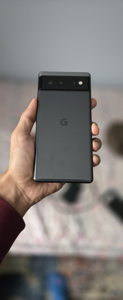 Google Pixel 6 (128GB) - Black - Phone and Cases - photo 3