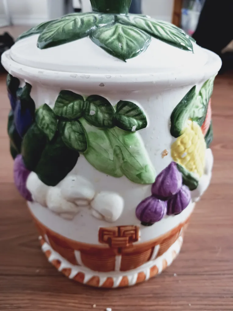 Vintage Ceramic Vegetable Cookie Jar image indicator(4)