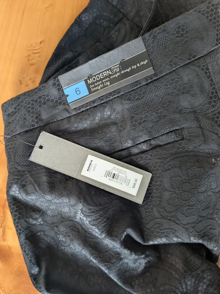 BNWT Apt. 9 Black Floral Lace Cigarette Pants image indicator(4)