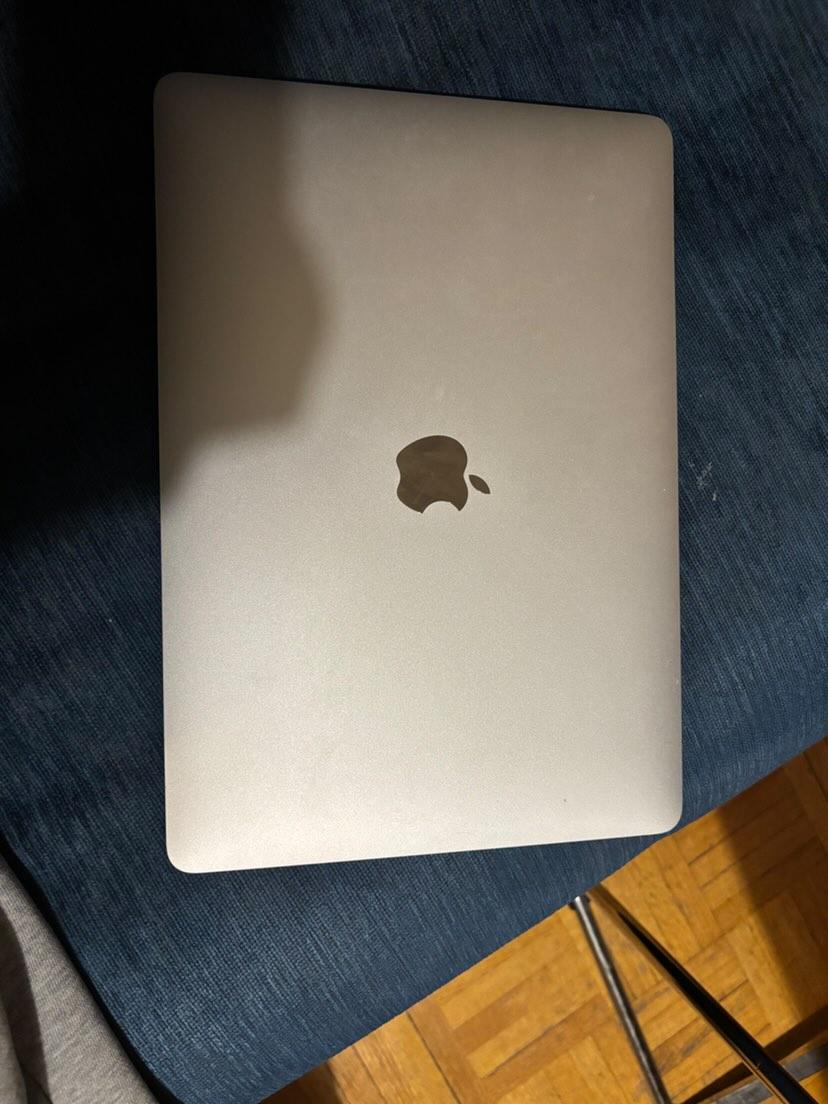 MacBook Air M1 2020