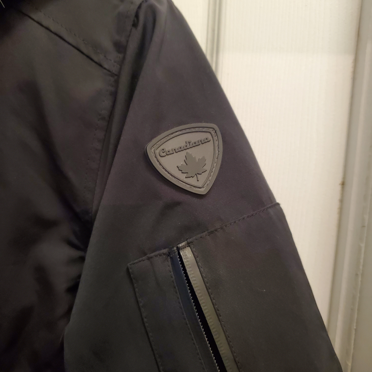 Winter Down Filled Jacket, Ladies, Size XL. Canadiana. Like New. - photo 2