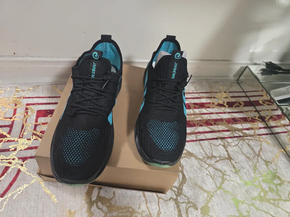 Brand new Running and Training Shous image indicator(2)