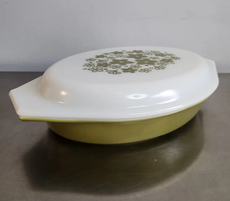 Vintage Pyrex 2-Compartment Casserole Dish with Lid image indicator(4)