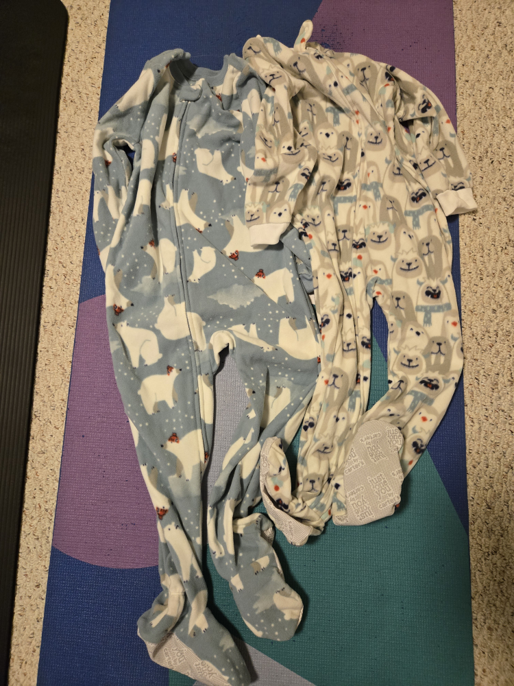 kis onesie 5t