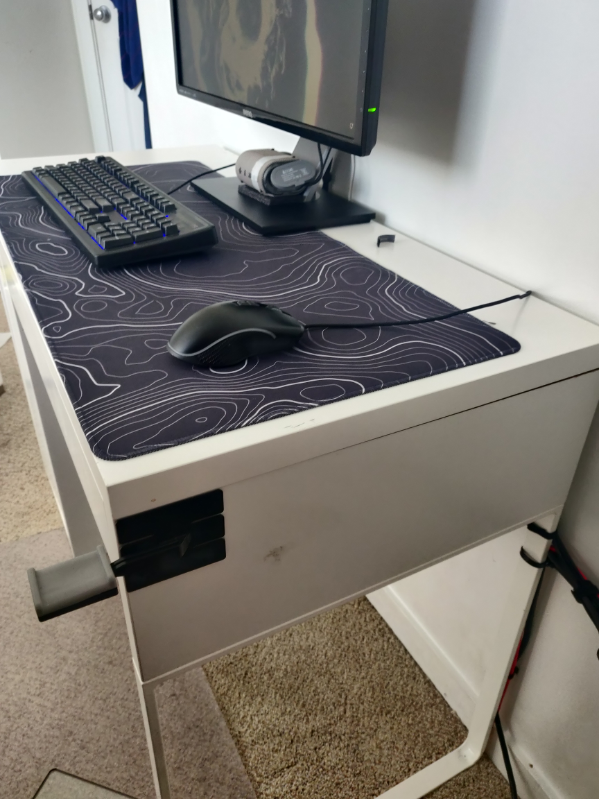 IKEA MICKE White Desk - photo 3