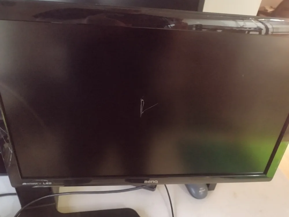 Monitors, monitor Mounts, cables image indicator(8)