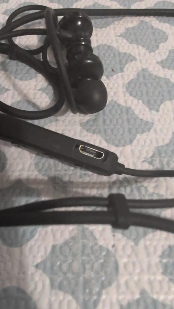 Monster Wireless Earbuds image indicator(3)