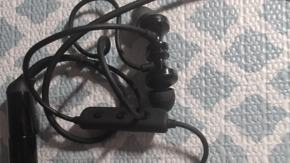 Monster Wireless Earbuds image indicator(4)