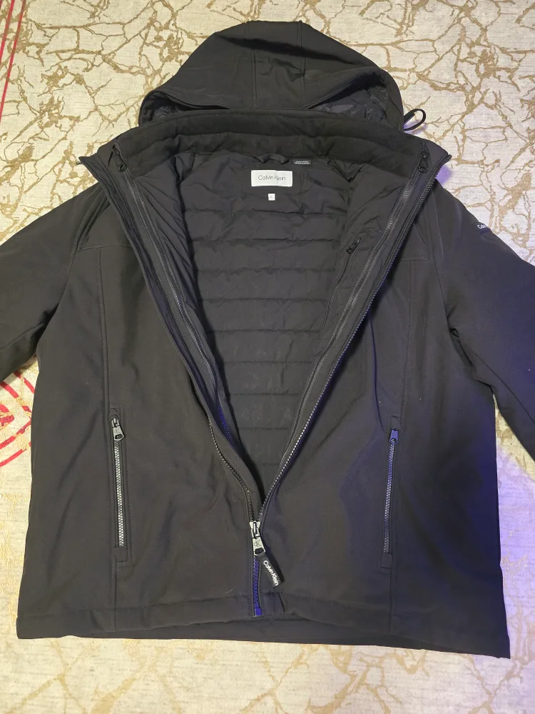 Men's Calvin Klein Softshell Jacket with Hood image indicator(2)