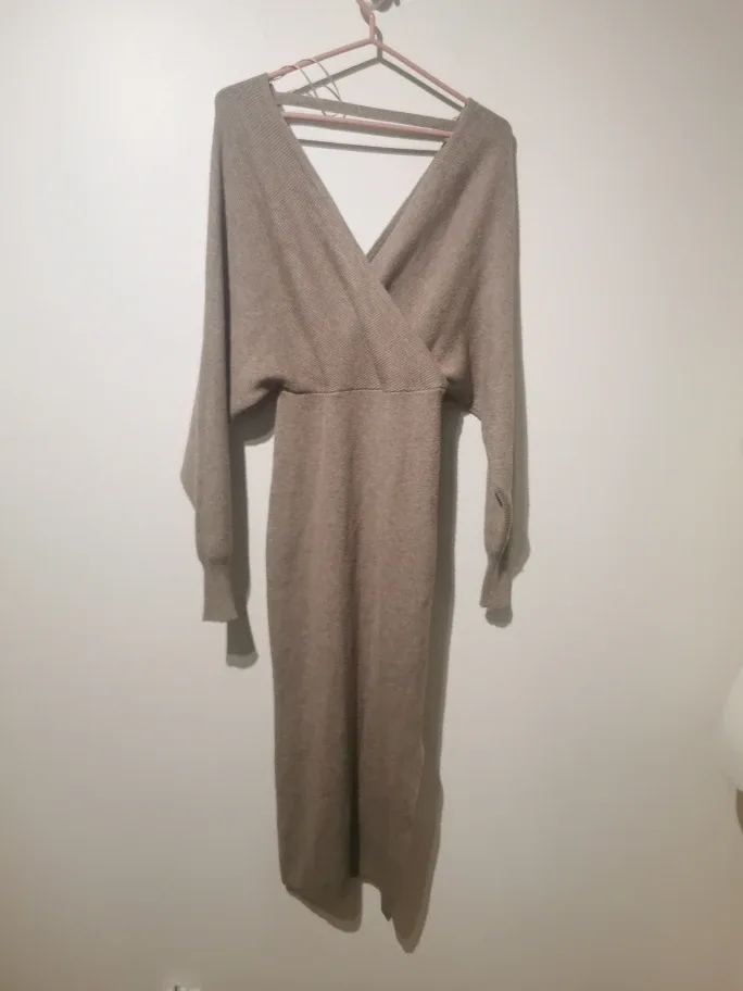 dreamers medium  Knit Midi Dress image indicator(2)