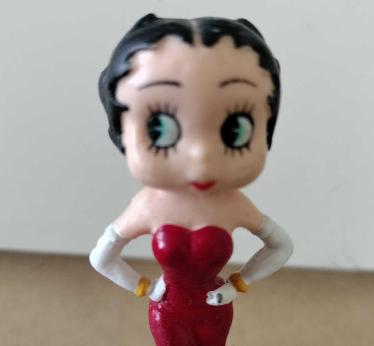 Vintage group Betty Boop Figurine in Red Dress