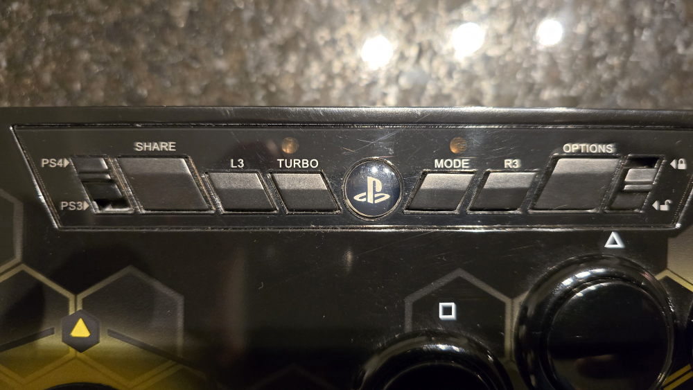 Qanba Drone  Arcade PS4 Fighting Stick - photo 3