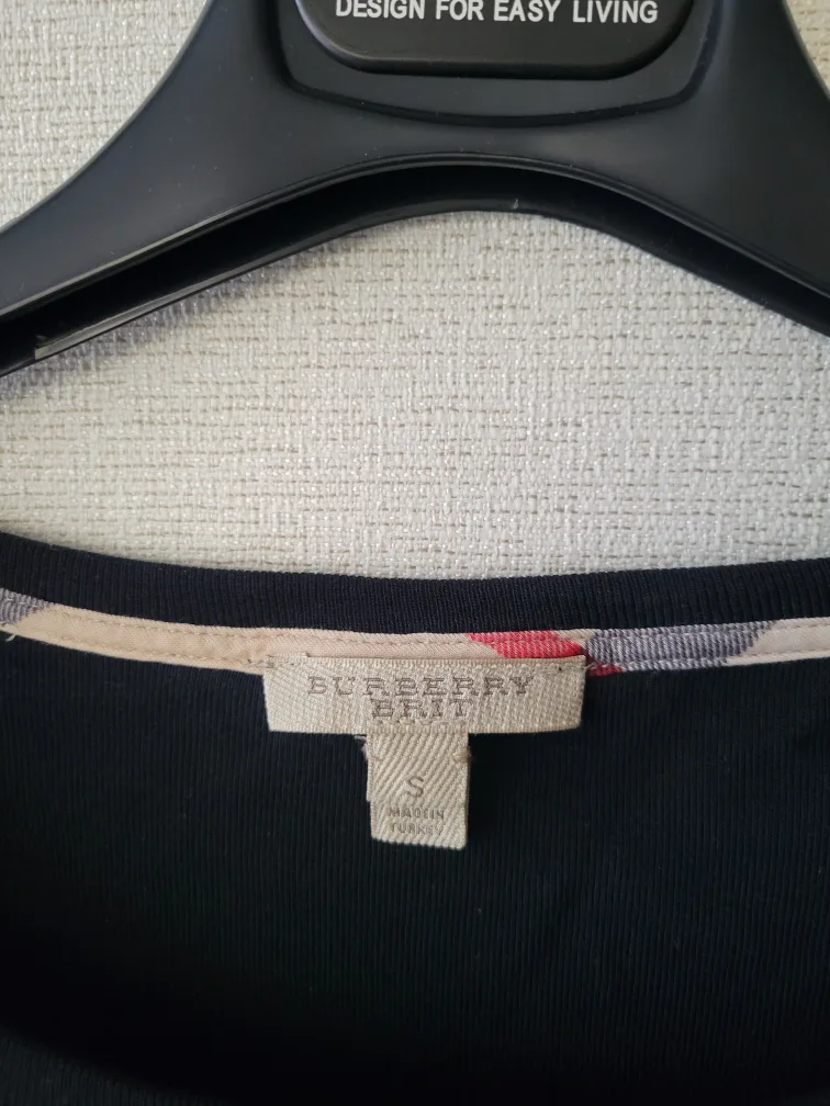 Burberry Black 3/4 Sleeve Top Size S image indicator(3)