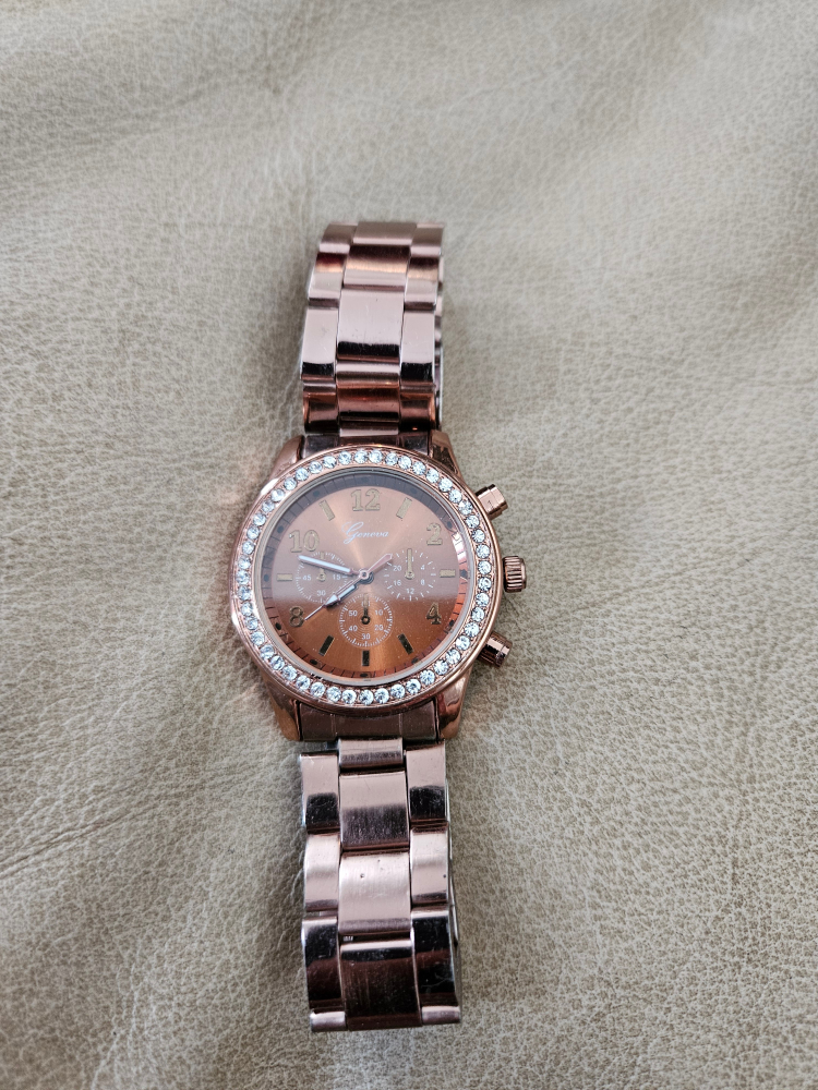 Rose Gold Geneva Chronograph Watch with Crystals