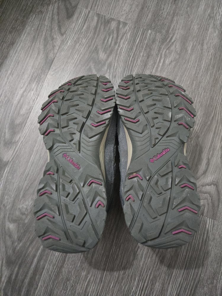Columbia Women's Hiking Shoes - Size US 7.5 - photo 3