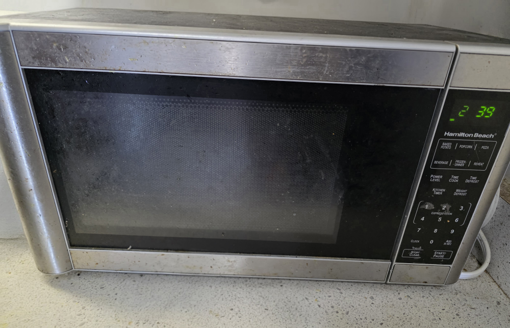 Hamilton Beach Microwave - Used