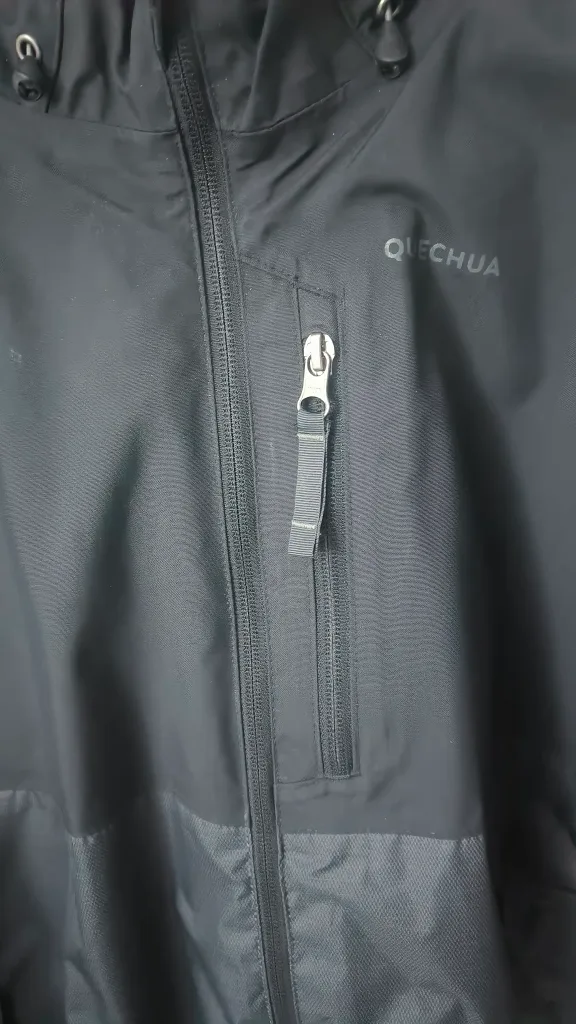Quechua Men's Black Winter Jacket image indicator(2)