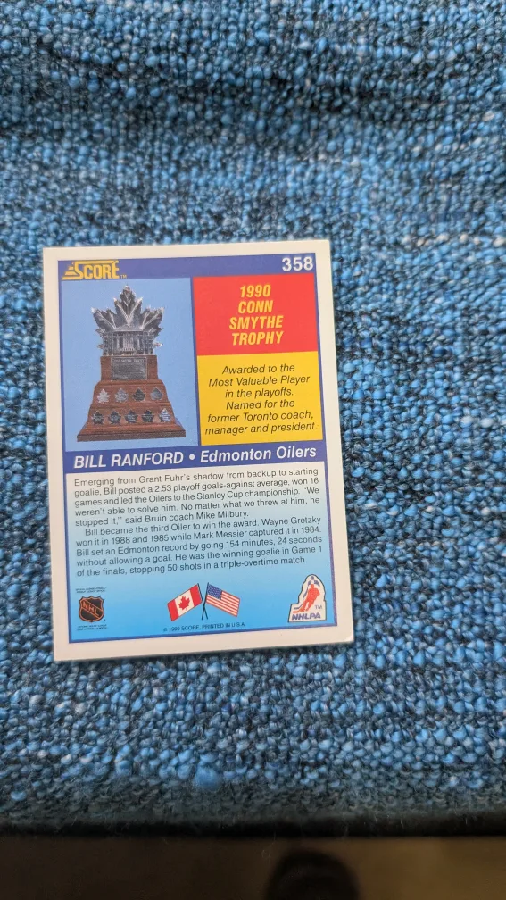 💚👀-WOW- 1990 Score Bill Ranford Hockey Card #358 image indicator(3)
