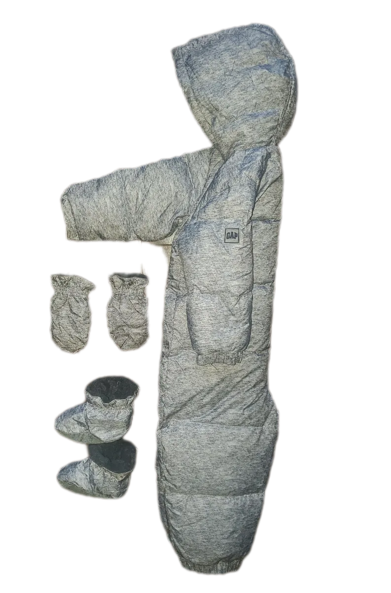 Baby Gap Snowsuit w Mittens Booties 12 - 18 months image indicator(2)