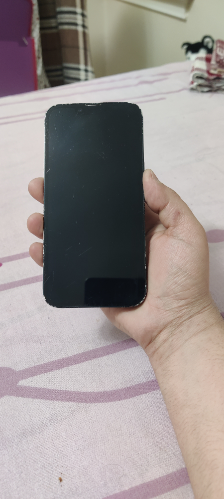 iphone 14 - photo 3
