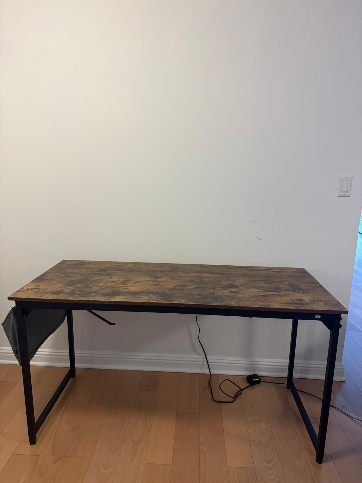 Office Desk - photo 2