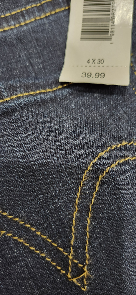 Levi's Classic Straight Jeans - Size 4x30 - photo 3