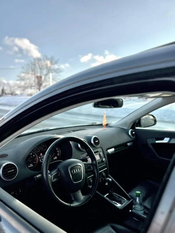 Audi A3 2.0 Quattro (must sell this week) image indicator(8)