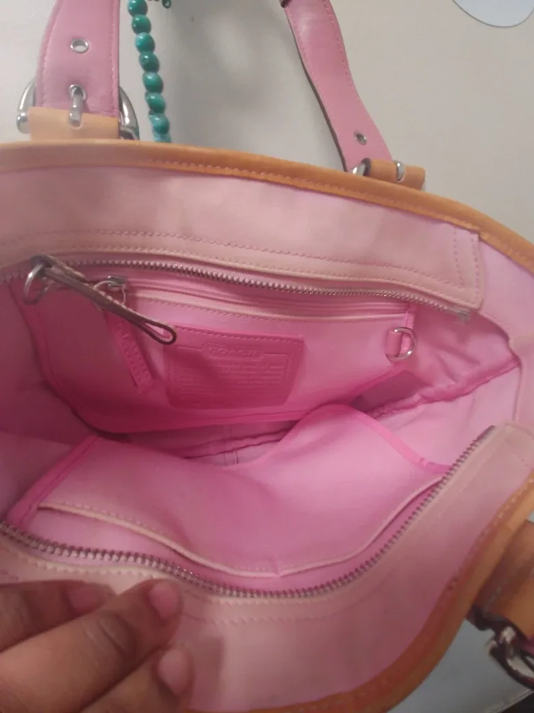 Coach handbag vintage image indicator(4)