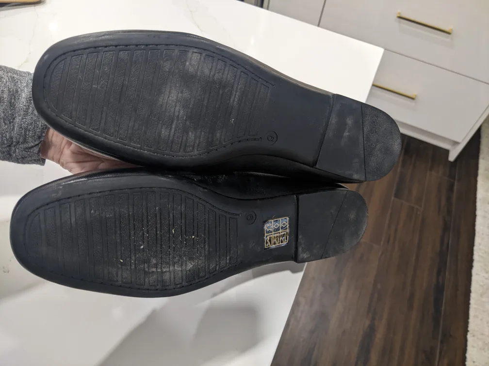 Genuine Leather Black Scalloped Flats image indicator(4)