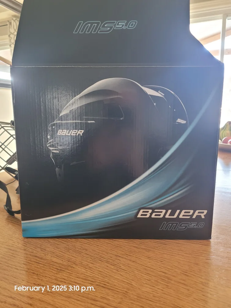 Bauer Profile L/G Hockey Helmet with Cage image indicator(7)