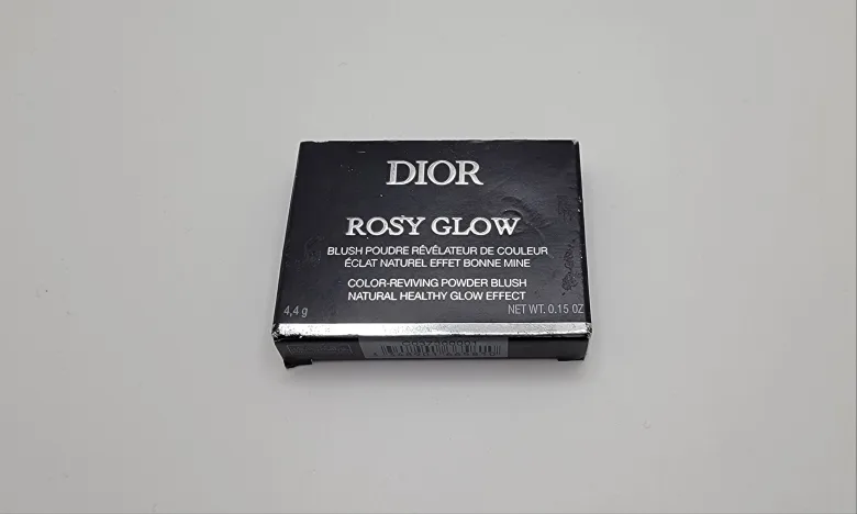 Dior Rosy Glow Blush – 001 Pink – 0.15 oz / 4.4g image indicator(6)