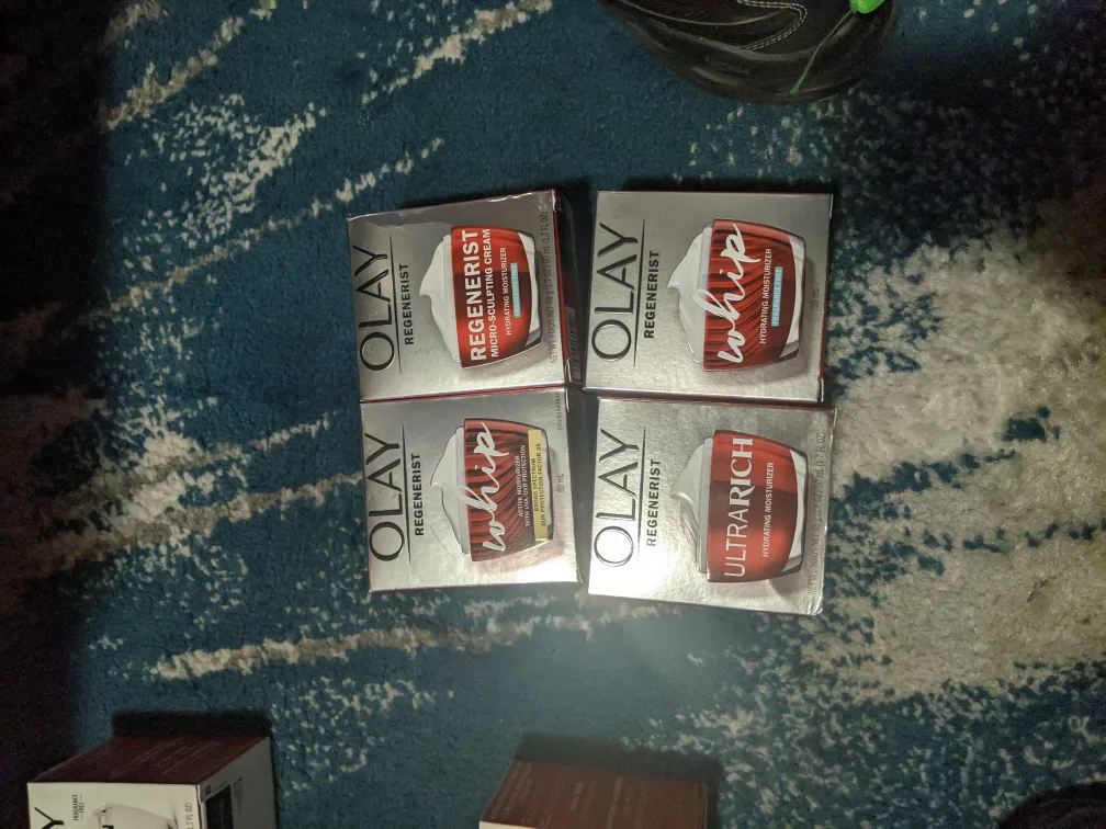 olay moisturizing creams image indicator(2)