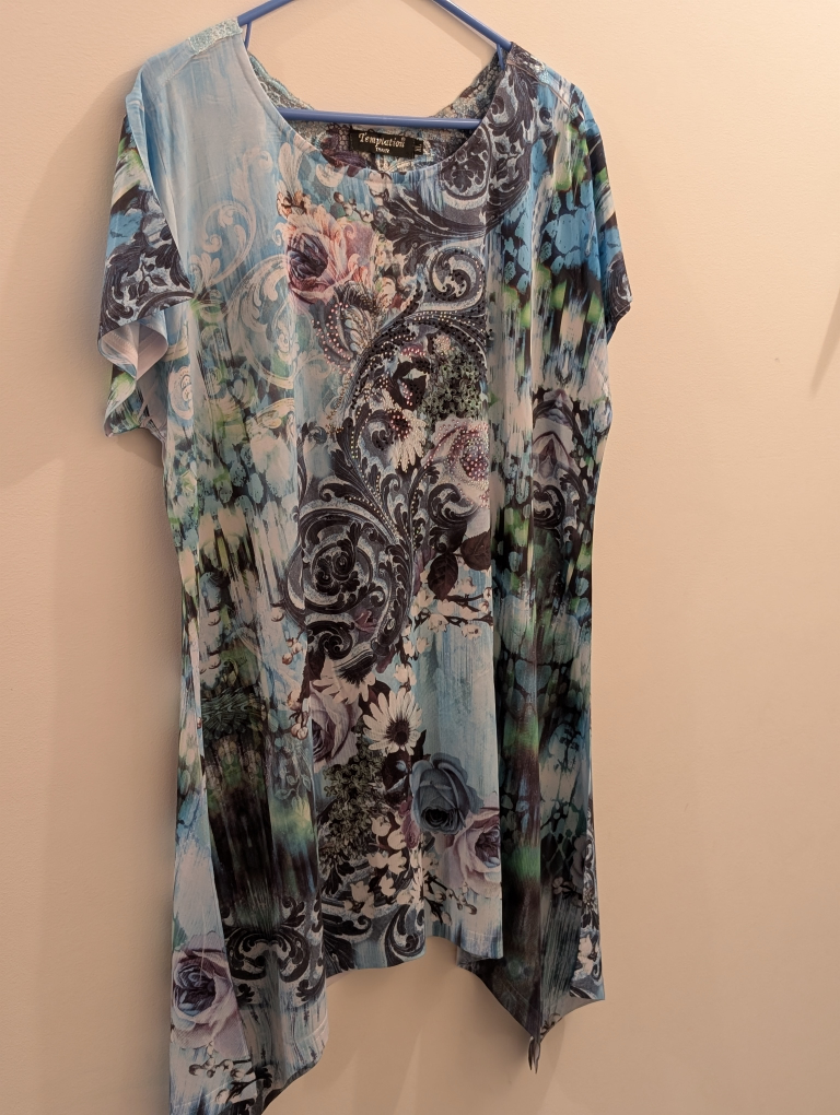 Temptation Womens Blouse, Size L, Floral Print